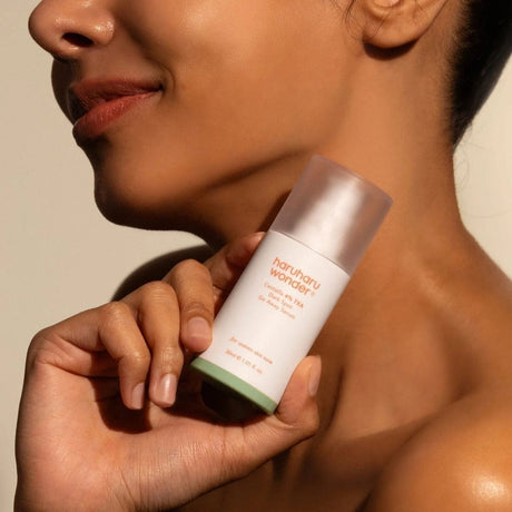 HaruHaru Wonder Centella 4% TXA Dark Spot Serum - 30 ml